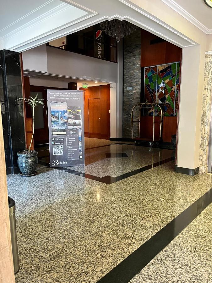 בואנוס איירס Bristol Hotel מראה חיצוני תמונה