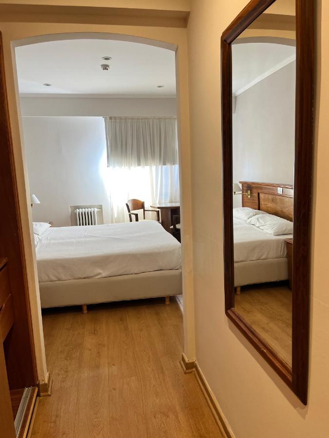 בואנוס איירס Bristol Hotel מראה חיצוני תמונה