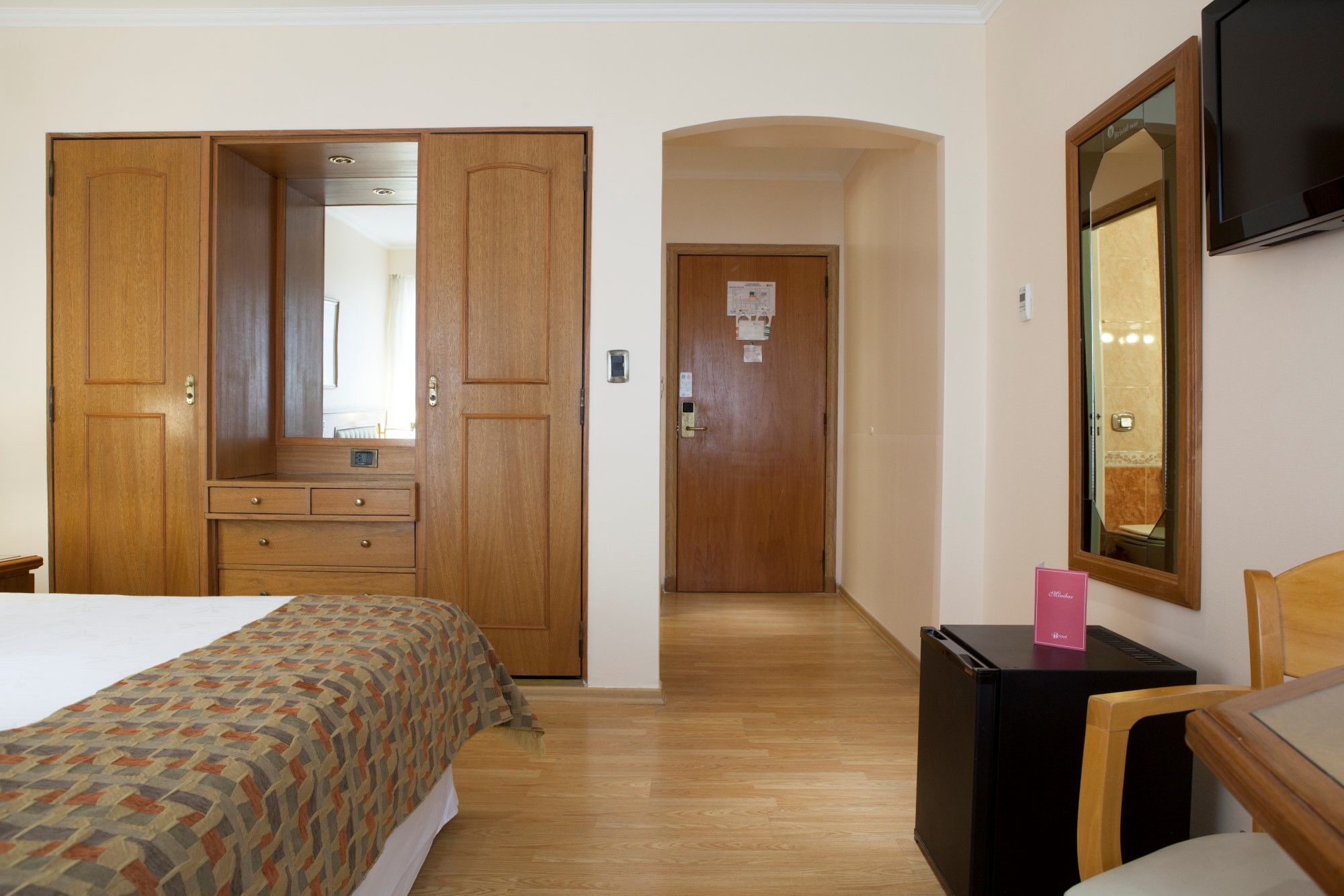 בואנוס איירס Bristol Hotel מראה חיצוני תמונה