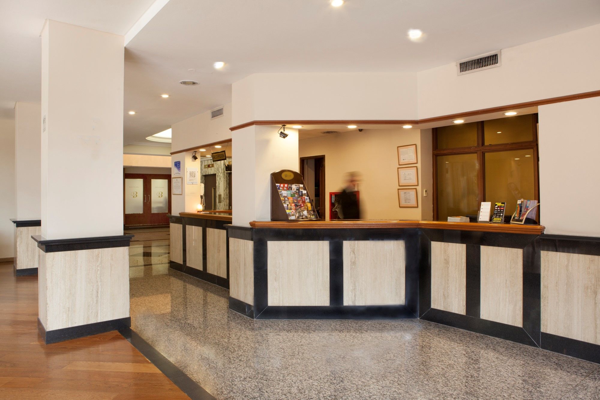 בואנוס איירס Bristol Hotel מראה חיצוני תמונה